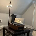 Master Suite Serenity On Banksville Pittsburgh